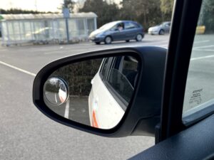 blindspot mirrors for driving instructors